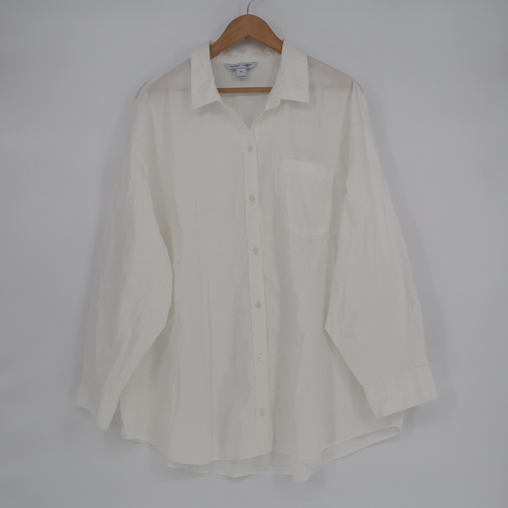 Old Navy Boyfriend Shirt Womens XL White Long Sleeve Spread Collar Button Up - Picture 2 of 7